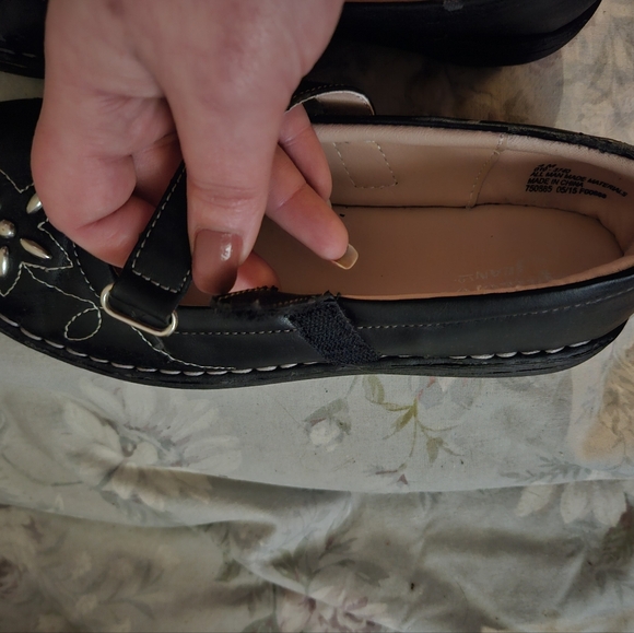 Black ballet shoes - Picture 9 of 10